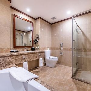 Pokój typu deluxe z dwoma pojedynczymi łóżkami